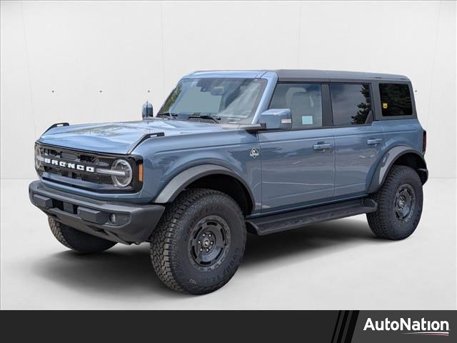 New 2025 Ford Bronco Outer Banks w/ Sasquatch Package