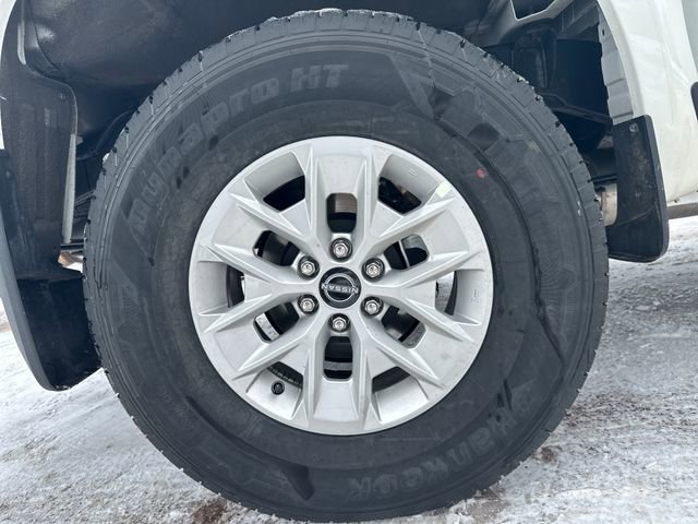 Used 2025 Nissan Frontier S w/ S Utility Package image 32