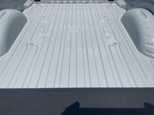 New 2025 Ford F250 Lariat w/ Chrome Package image 13
