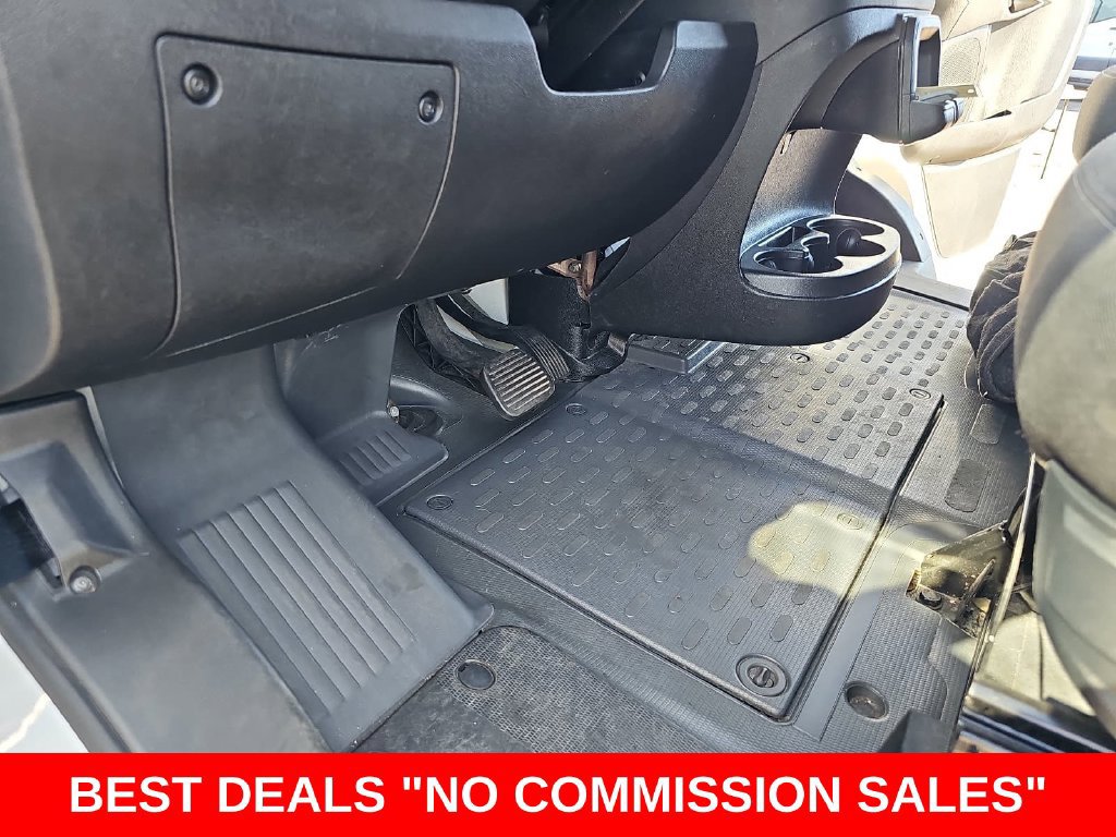 Used 2025 RAM ProMaster 2500 w/ U-Haul Equipment Group FWD image 13