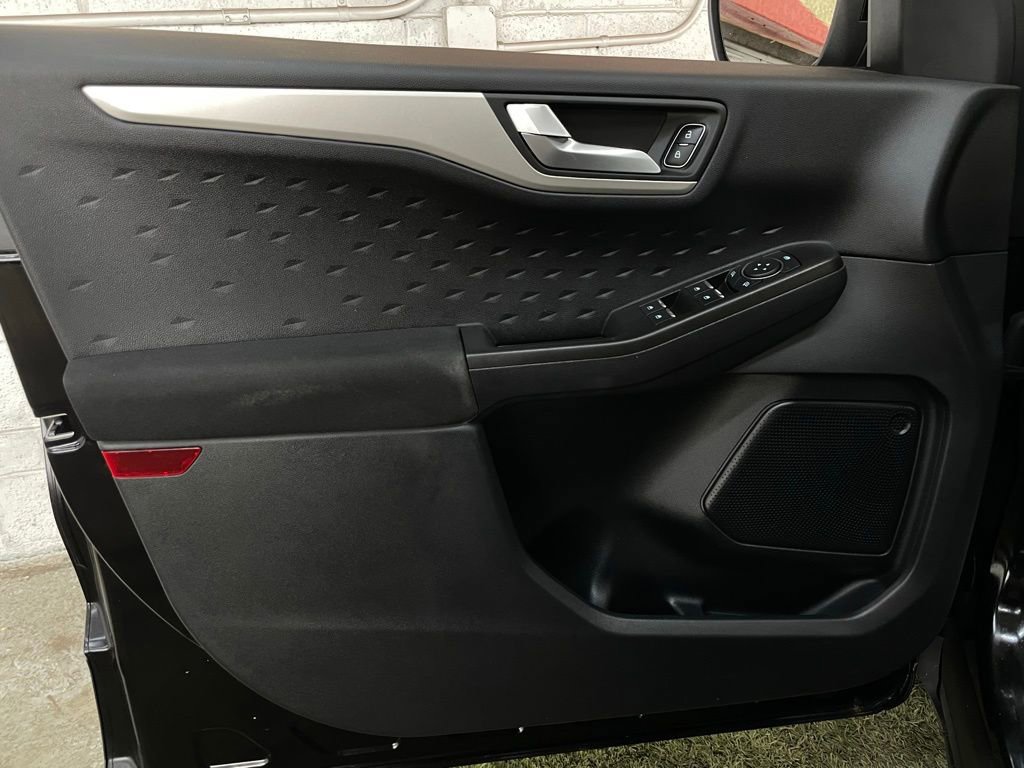 Used 2020 Ford Escape SE AWD/4WD image 22