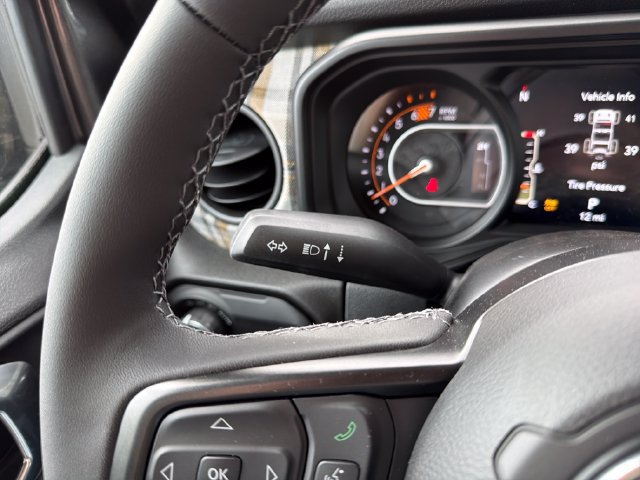 New 2026 Jeep Wrangler Unlimited Sport AWD/4WD image 18