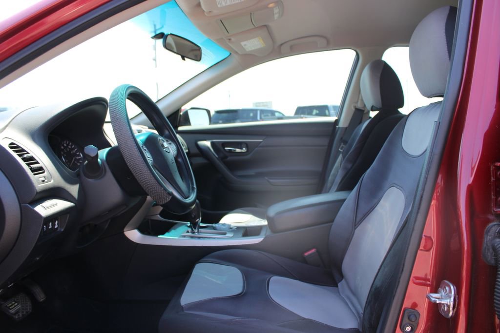 Used 2015 Nissan Altima 2.5 S w/ Power Driver Seat Package image 16