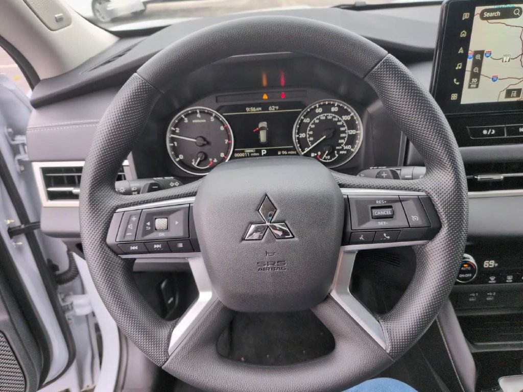 New 2026 Mitsubishi Outlander ES AWD/4WD image 22