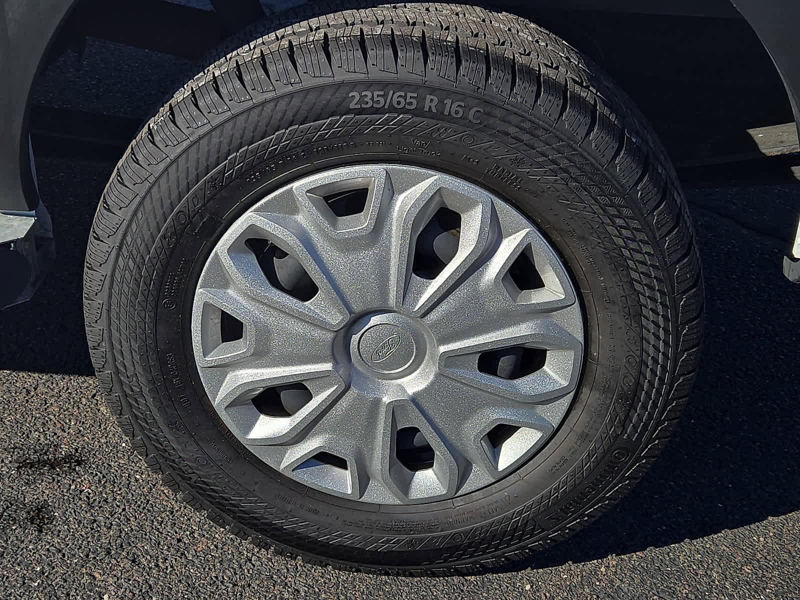 Used 2023 Ford Transit 250 Low Roof w/ Exterior Upgrade Package image 10