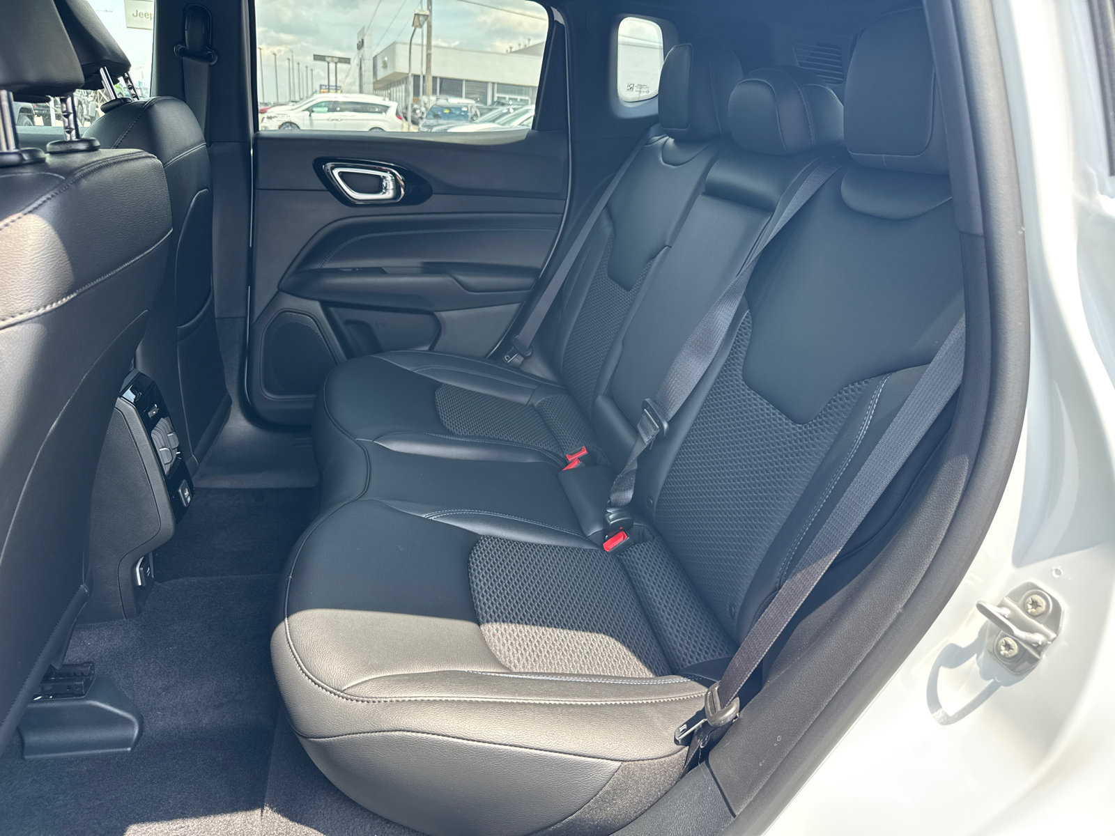 New 2026 Jeep Compass Latitude AWD/4WD image 6