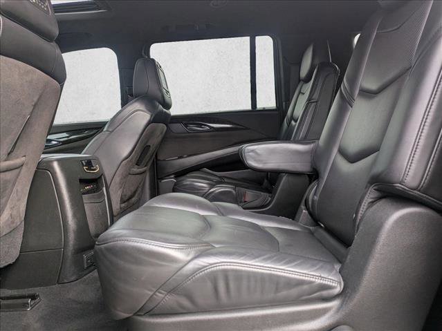 Used 2016 Cadillac Escalade ESV Platinum image 24