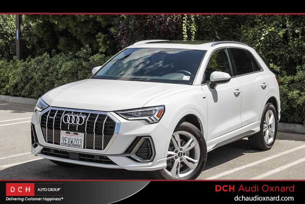 Used 2023 Audi Q3 2.0T Premium Plus w/ Premium Plus Package AWD/4WD image 1