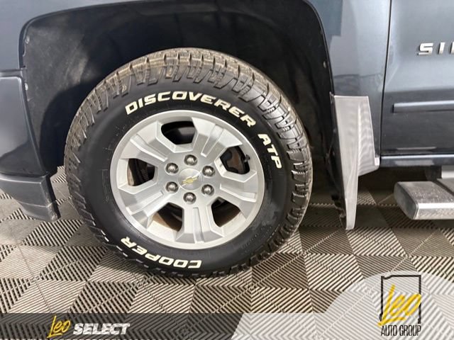 Used 2018 Chevrolet Silverado 1500 LT w/ All Star Edition AWD/4WD image 19