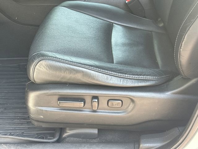 Used 2021 Honda Pilot Elite image 12