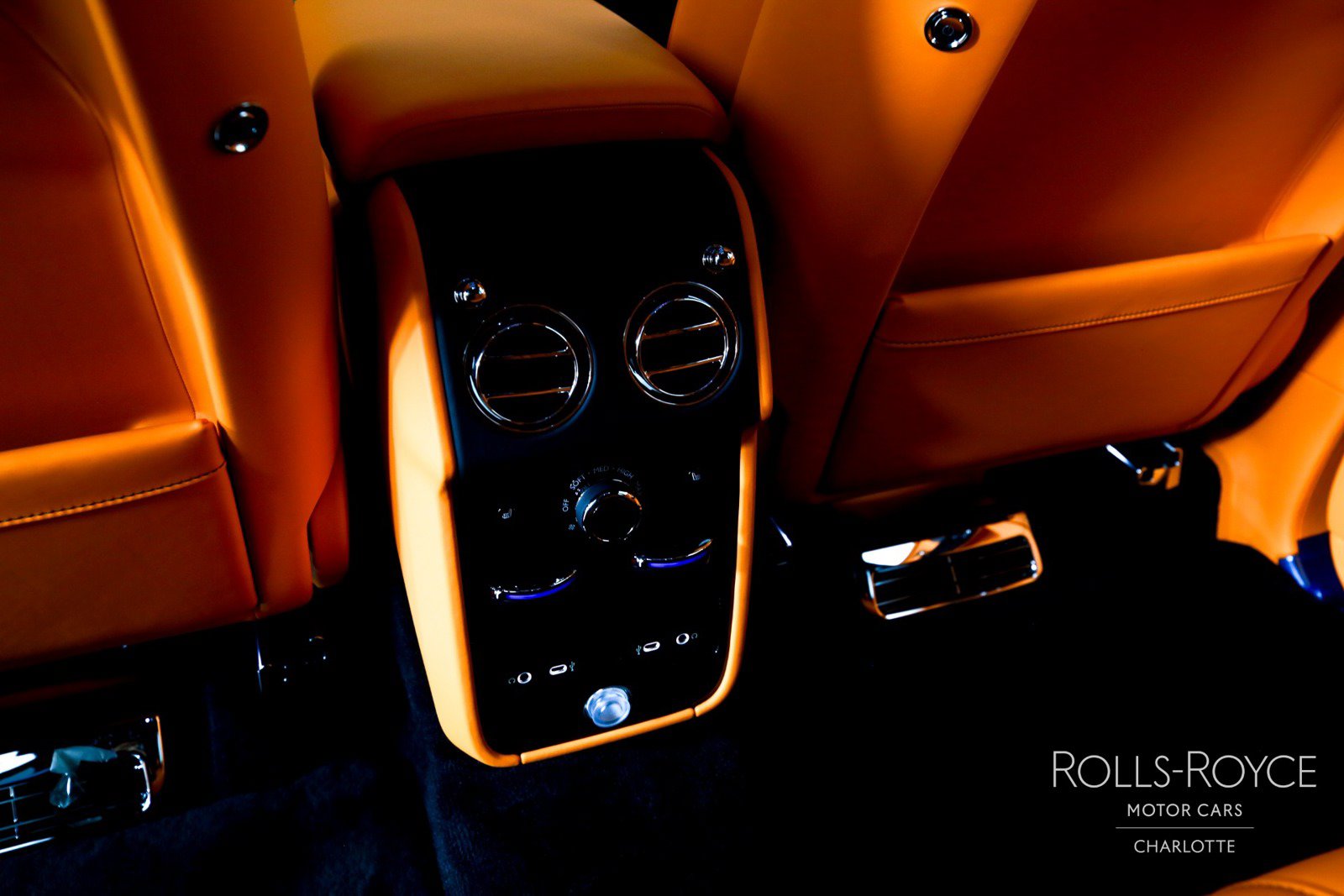 New 2027 Rolls-Royce Cullinan Black Badge AWD/4WD image 22