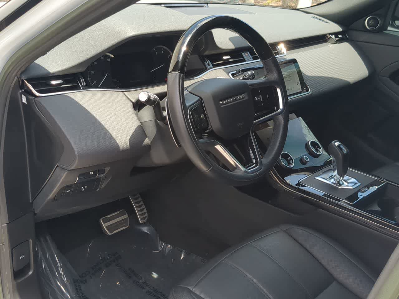 Certified 2023 Land Rover Range Rover Evoque R-Dynamic S AWD/4WD image 10