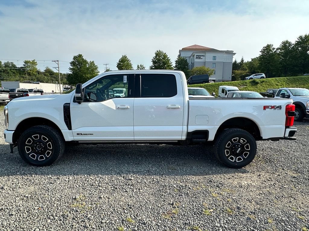 New 2026 Ford F350 Platinum w/ FX4 Off-Road Package AWD/4WD image 2