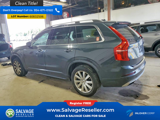 Used 2016 Volvo XC90 T6 Momentum w/ Momentum Plus Package AWD/4WD image 3