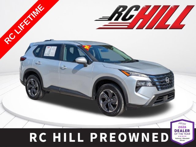Used 2024 Nissan Rogue SV FWD image 1