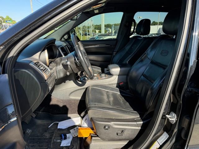 Used 2017 Jeep Grand Cherokee Overland AWD/4WD image 18