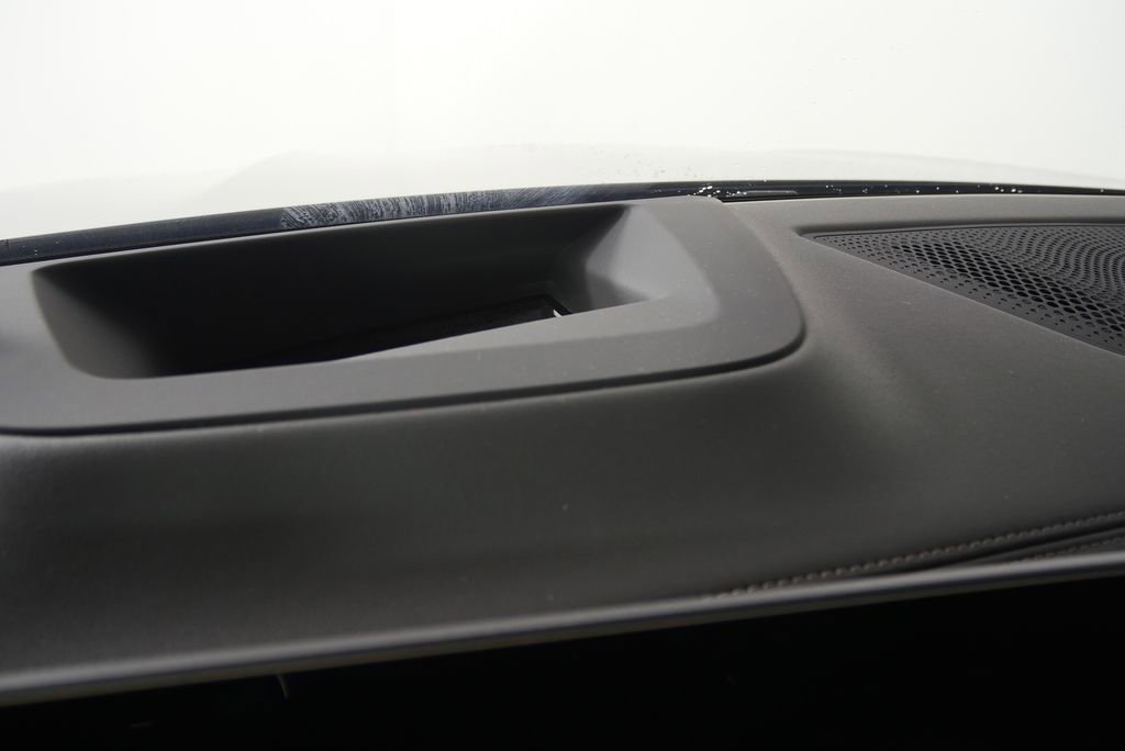 Certified 2025 BMW X5 xDrive40i w/ Premium Package image 24