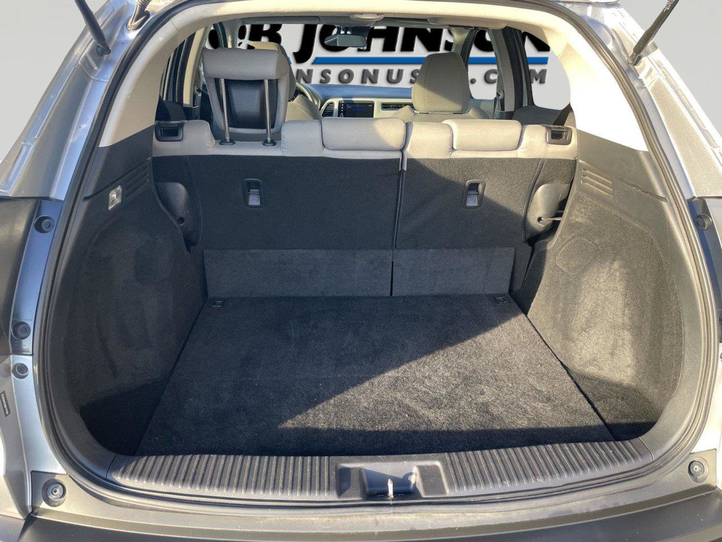Used 2019 Honda HR-V EX image 9