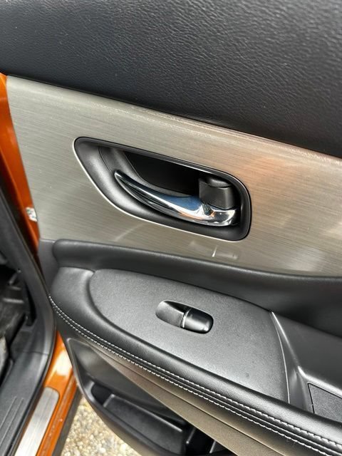 Used 2015 Nissan Murano SL w/ SL Technology Package AWD/4WD image 17