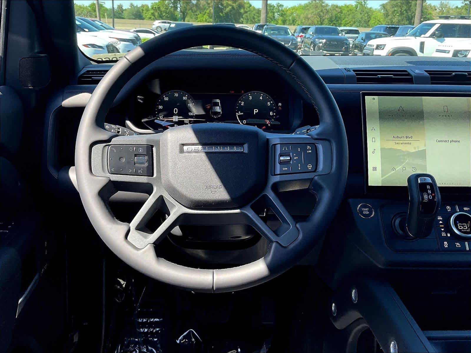 New 2026 Land Rover Defender 110 X-Dynamic SE AWD/4WD image 15
