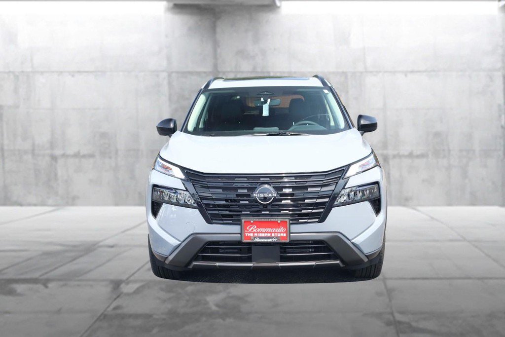 New 2026 Nissan Rogue Dark Armor AWD/4WD image 4