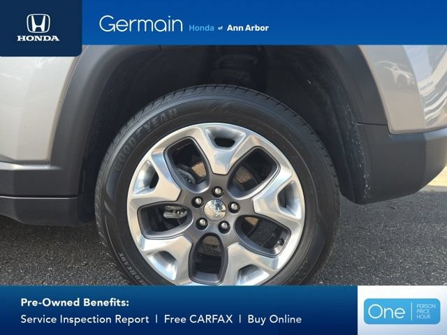 Used 2020 Jeep Compass Limited AWD/4WD image 4