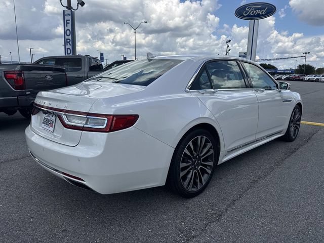 Used 2018 Lincoln Continental Select w/ Continental Climate Package FWD image 5