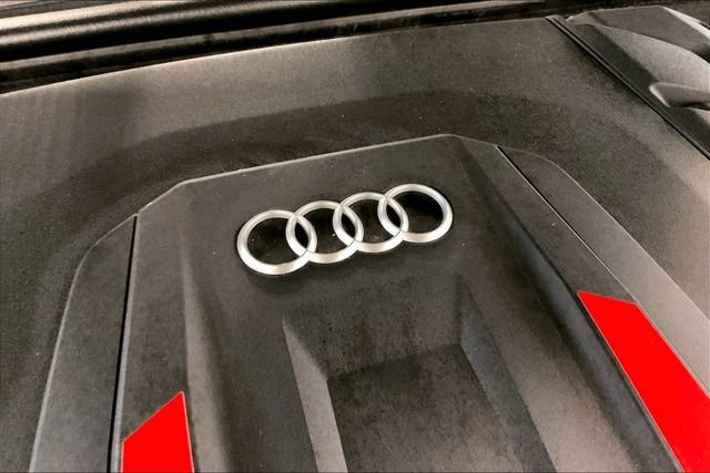 Certified 2024 Audi SQ8 Premium Plus w/ S Sport Package AWD/4WD image 31