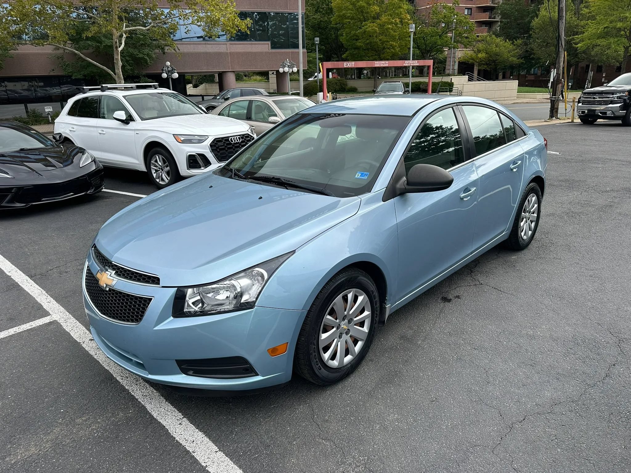 Used 2011 Chevrolet Cruze LS w/ Connectivity Package FWD image 3