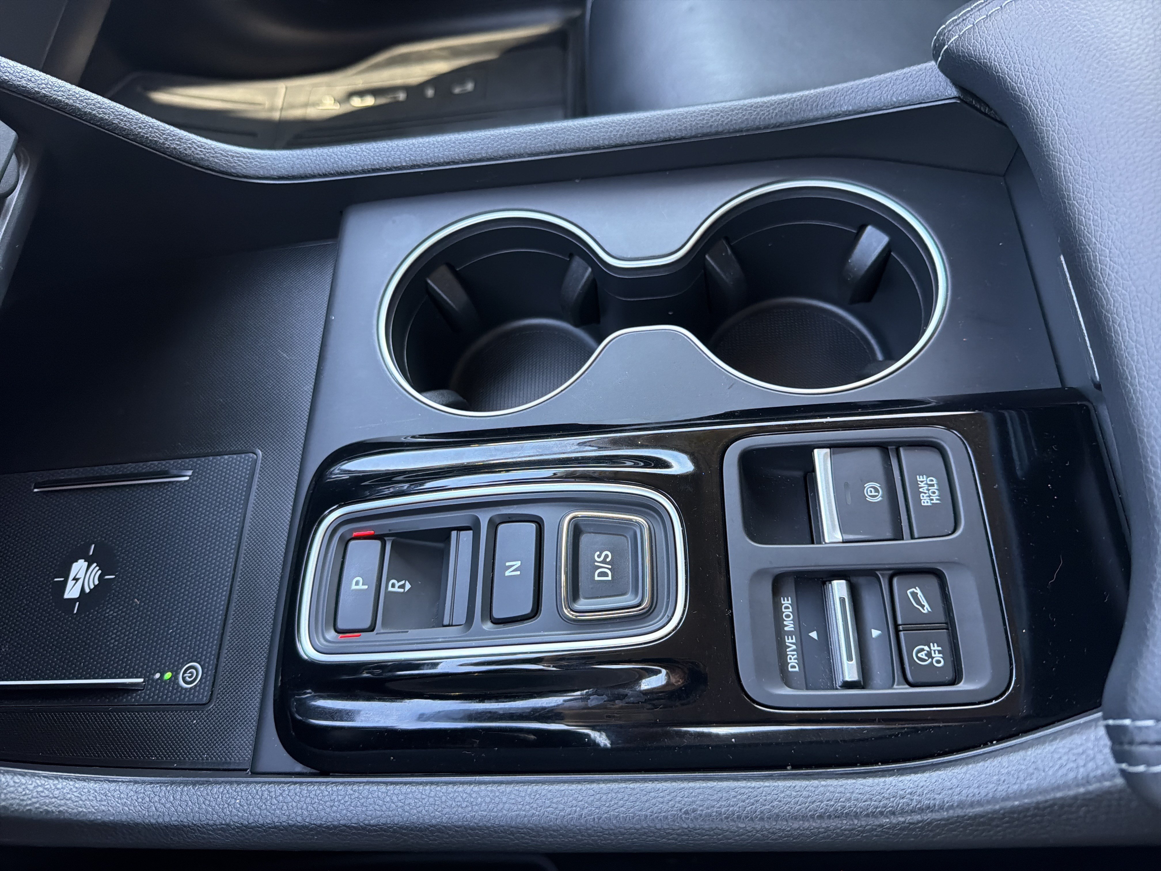 Used 2025 Honda Pilot EX-L image 8