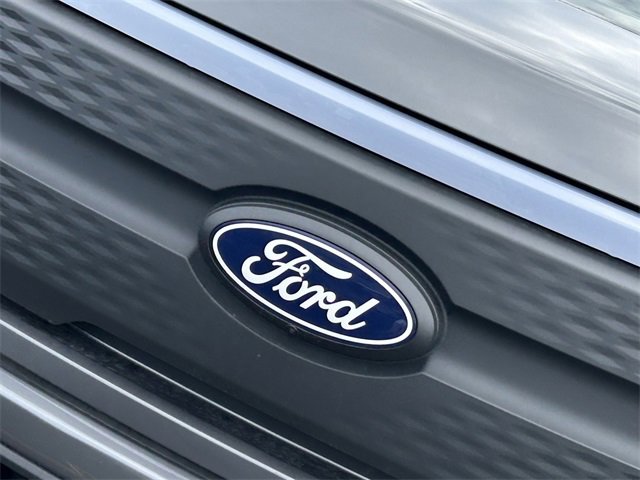 New 2025 Ford F150 Lightning Flash image 3