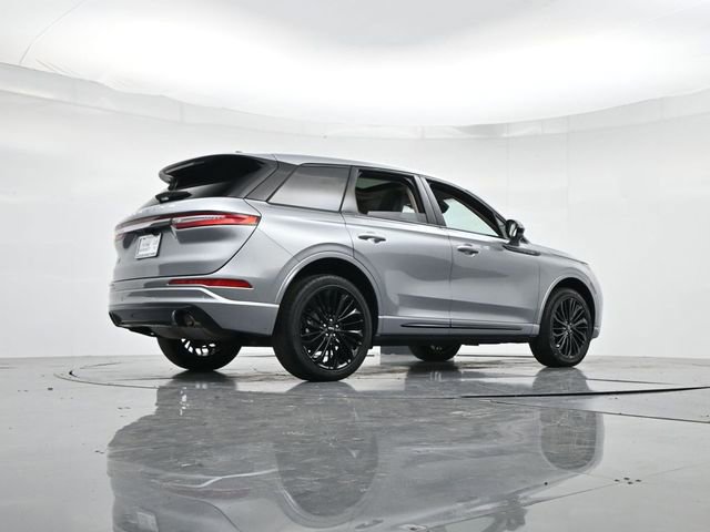 Used 2024 Lincoln Corsair FWD w/ Equipment Group 101A image 29