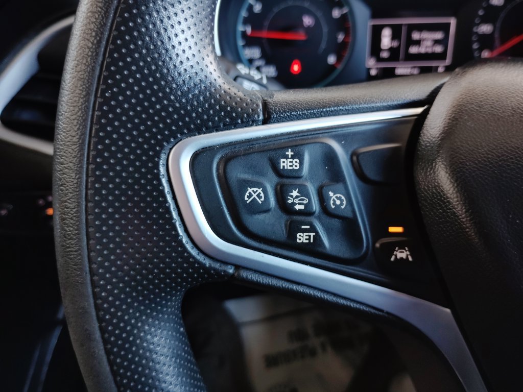Used 2023 Chevrolet Malibu LT FWD image 26
