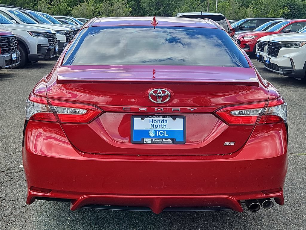 Used 2019 Toyota Camry SE FWD image 4