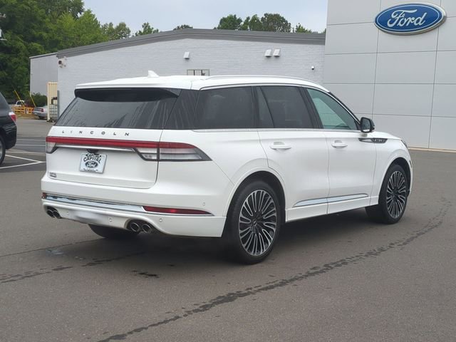 Used 2023 Lincoln Aviator Black Label w/ Class IV Trailer Tow Package AWD/4WD image 13