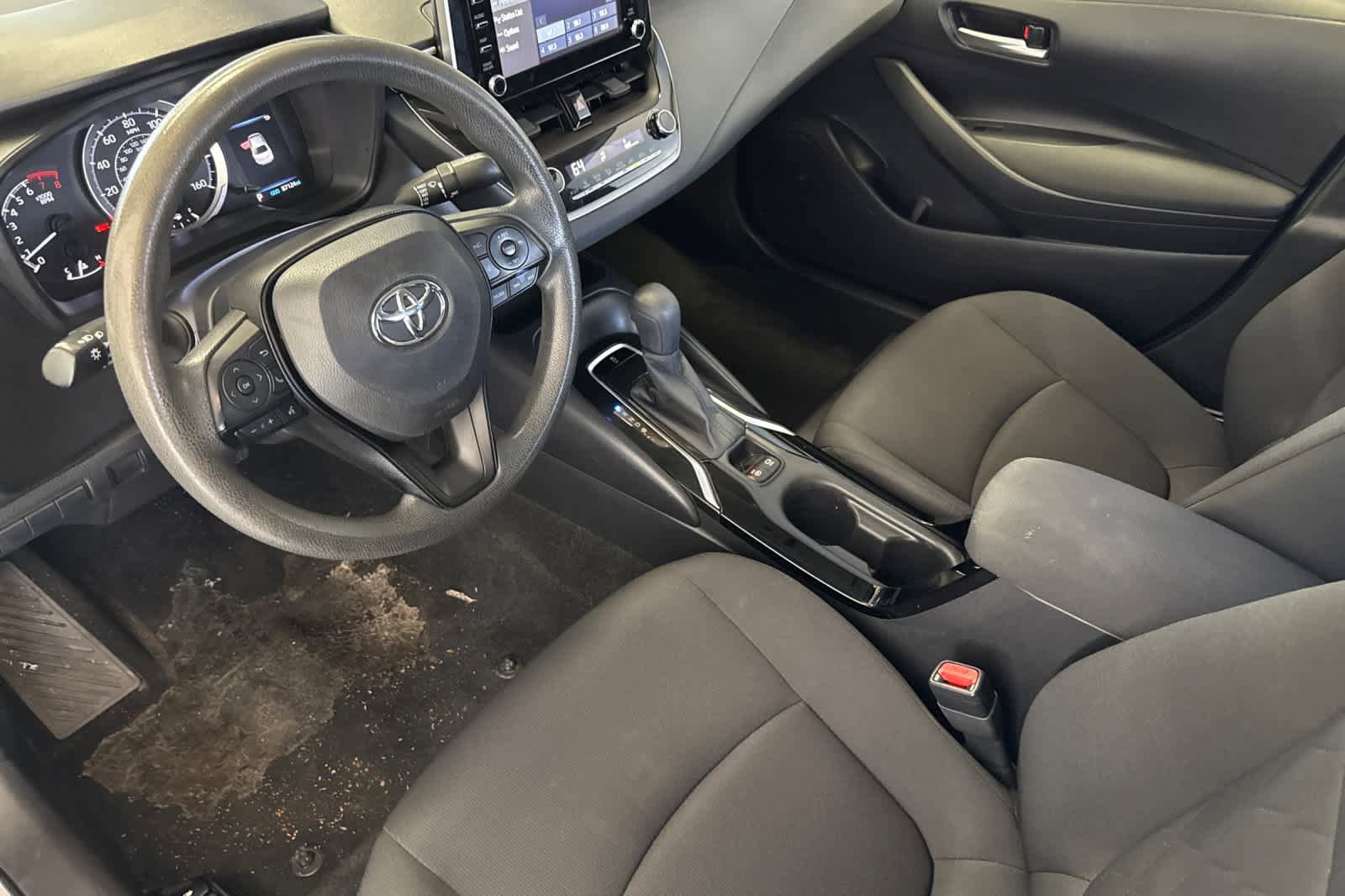 Used 2020 Toyota Corolla LE image 9