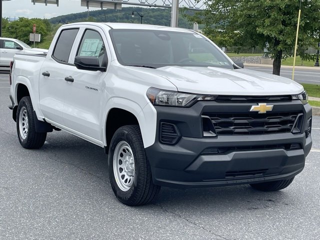New 2025 Chevrolet Colorado W/T w/ Advanced Trailering Package
