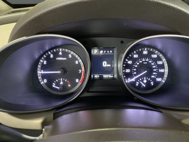 Used 2017 Hyundai Santa Fe Sport image 14
