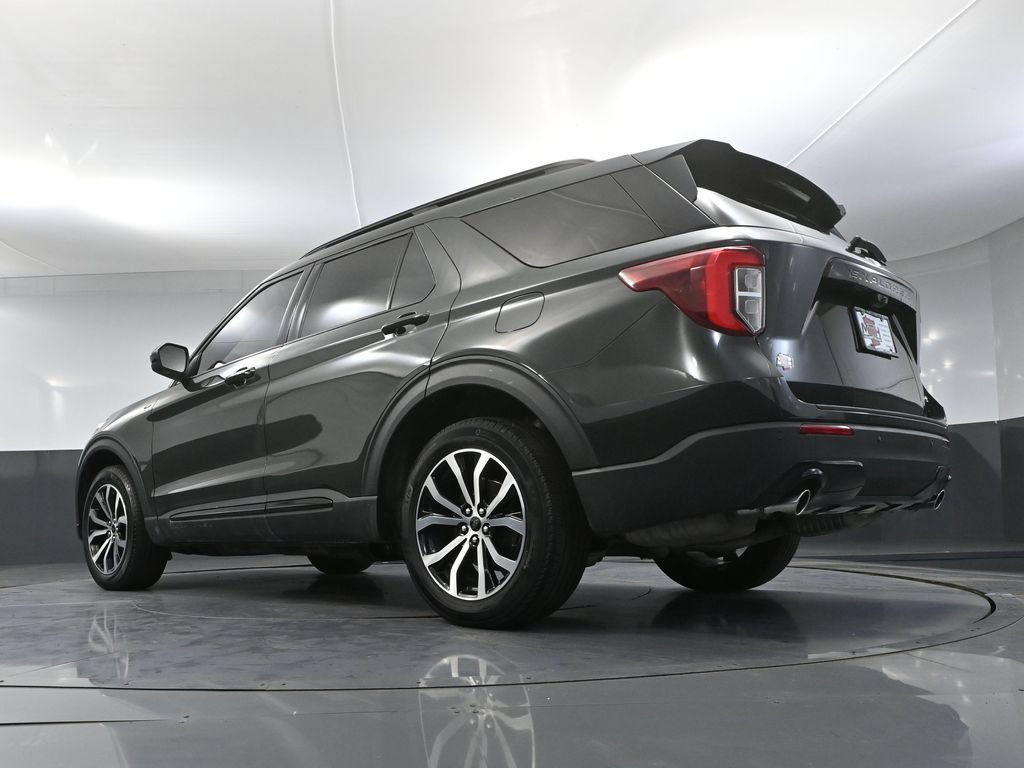 Used 2023 Ford Explorer ST-Line AWD/4WD image 58