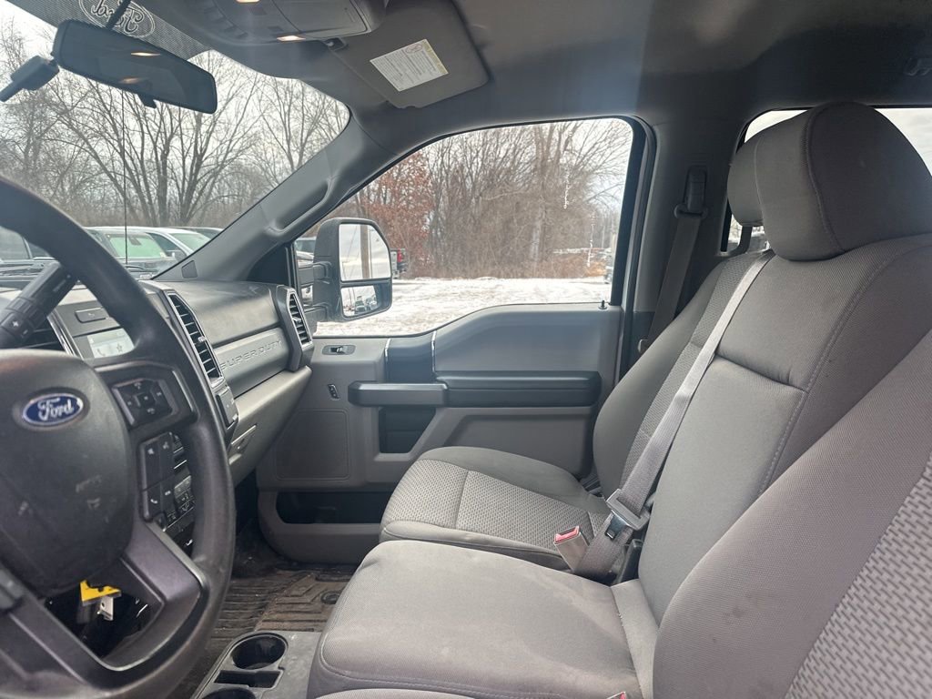 Used 2017 Ford F250 XLT w/ XLT Value Package image 16