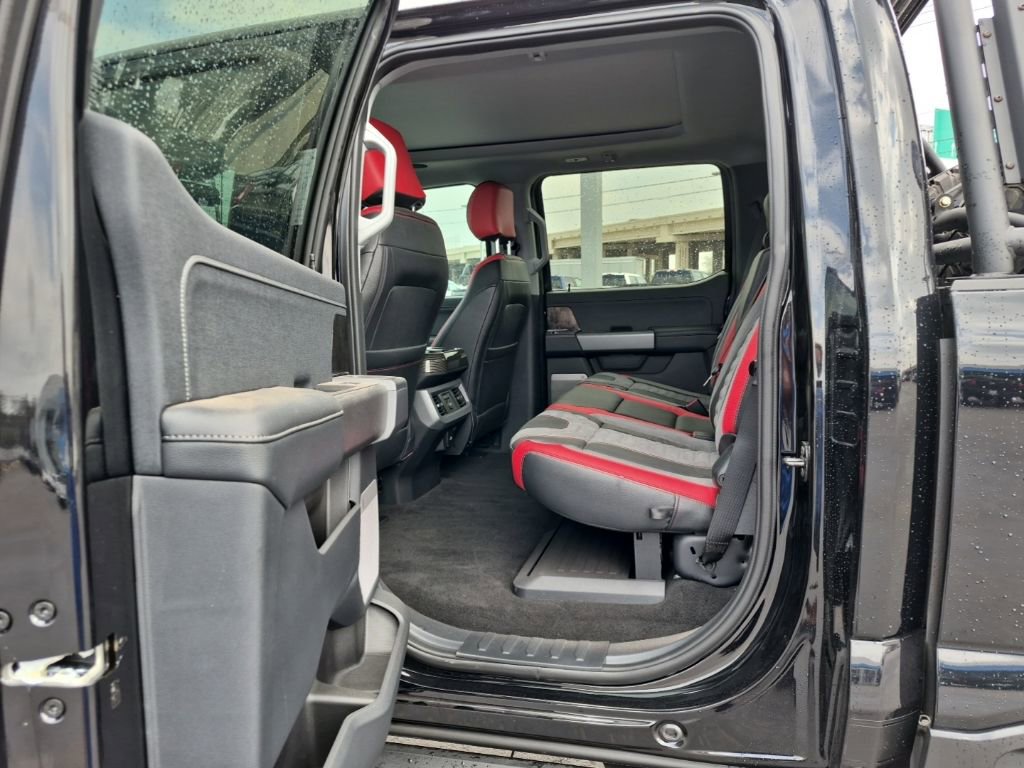 New 2025 Ford F250 Lariat w/ Lariat Ultimate Package image 13