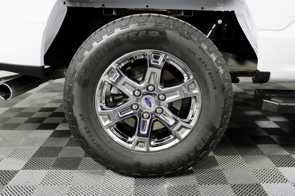 Used 2023 Ford F150 Lariat w/ Trailer Tow Package image 11