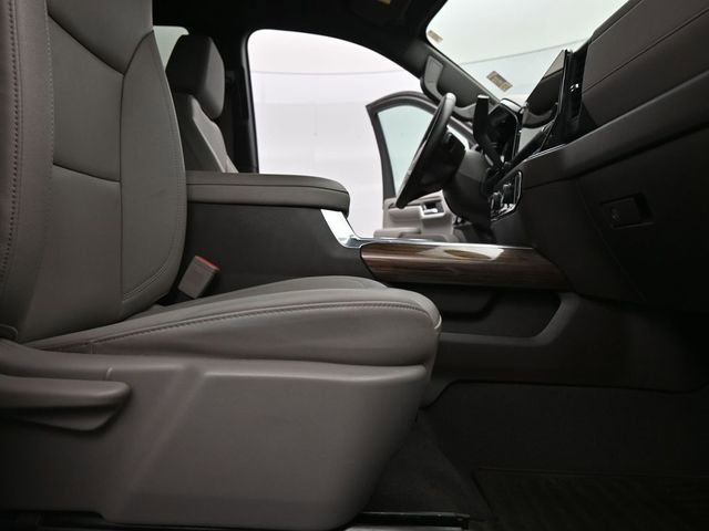 Used 2025 Chevrolet Silverado 2500 LT image 23