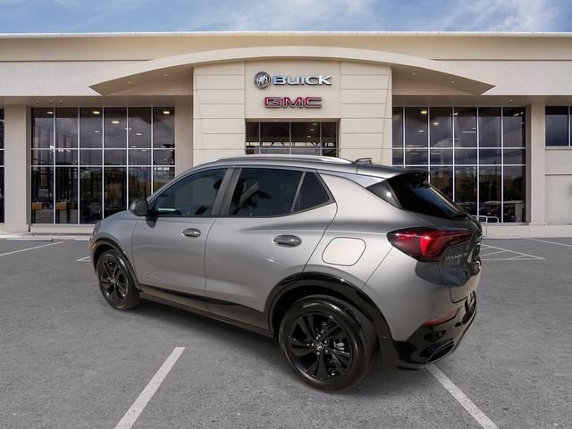 Used 2025 Buick Encore GX Sport Touring FWD image 10