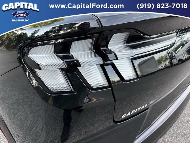 Certified 2025 Ford Mustang Mach-E GT AWD/4WD image 15