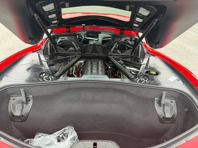 Used 2022 Chevrolet Corvette Stingray Coupe w/ 1LT RWD image 28