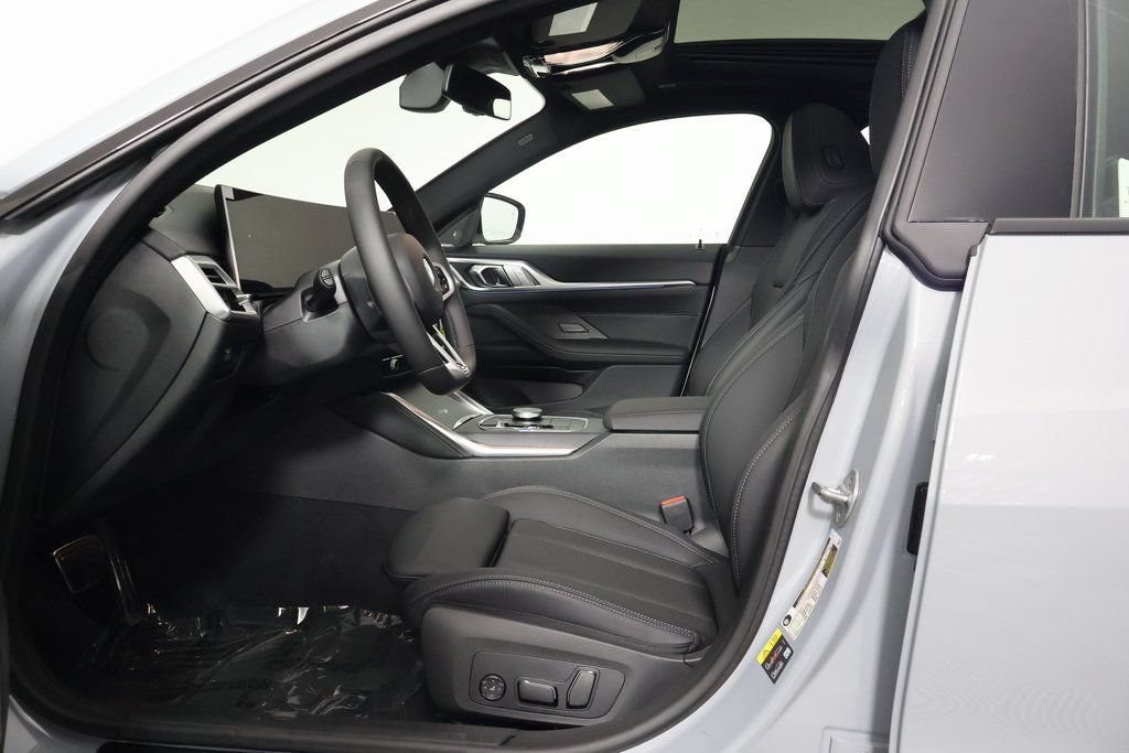 New 2026 BMW i4 eDrive40 w/ M Sport Package RWD image 5