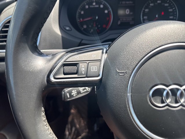Used 2018 Audi Q3 2.0T Premium w/ Convenience Package image 24