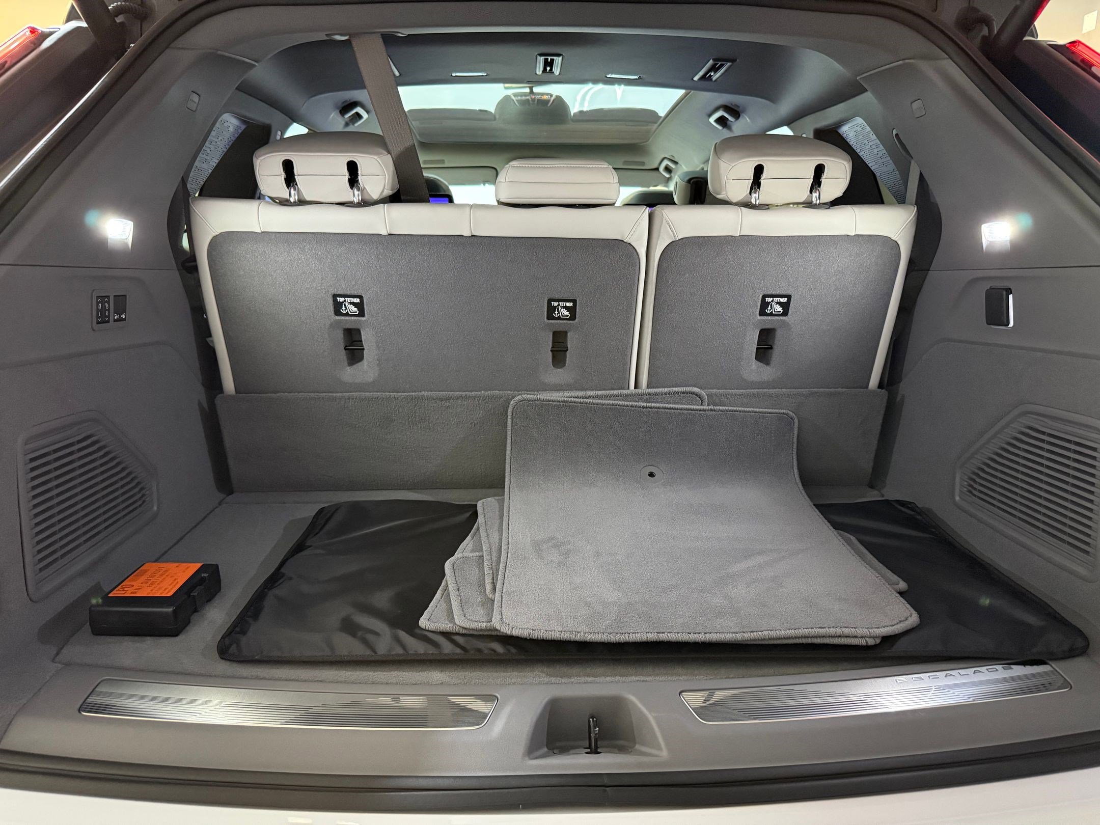 New 2025 Cadillac Escalade IQ Luxury 1 w/ Smart Trailering package image 49