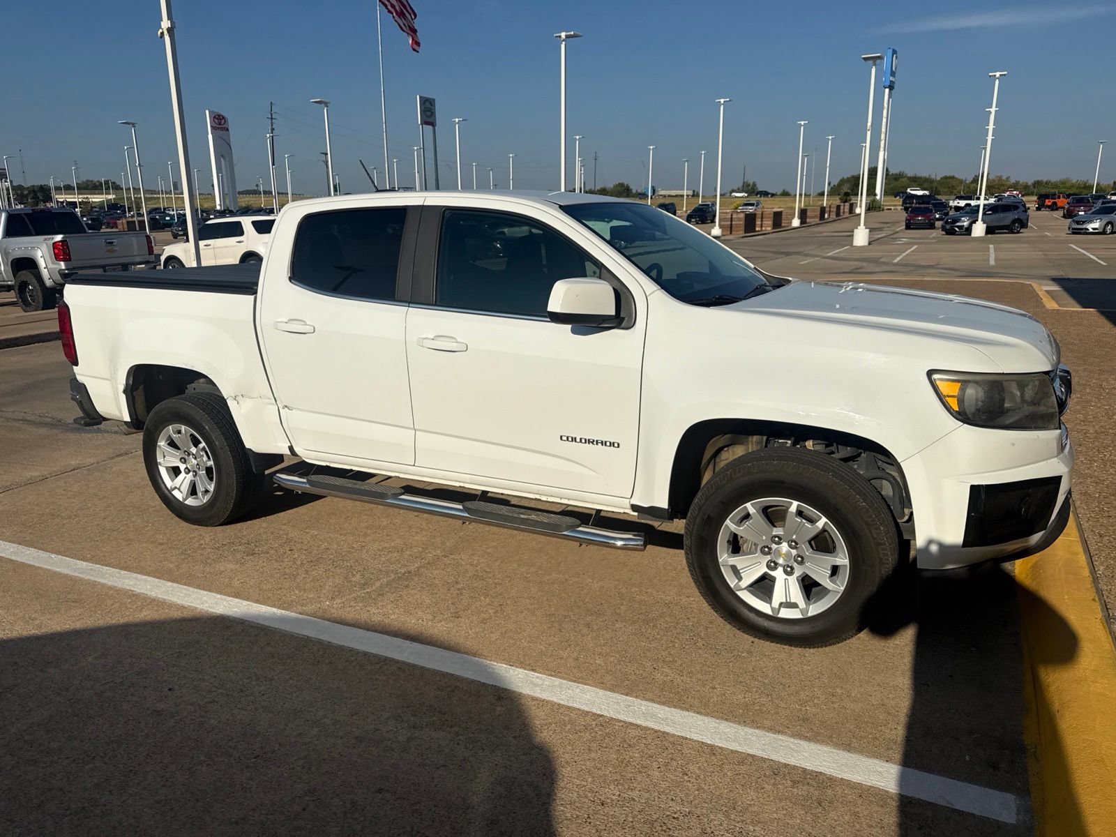 Used 2019 Chevrolet Colorado LT RWD image 9
